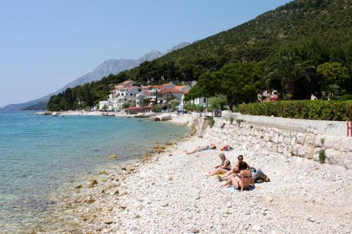 Triple Room Zaostrog 2662b – Photos 4