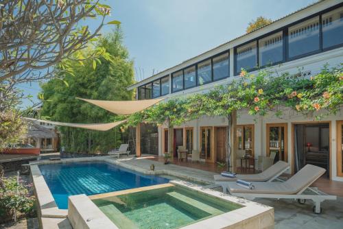 Πισίνα στο ή κοντά στο Villa Dinding Batu