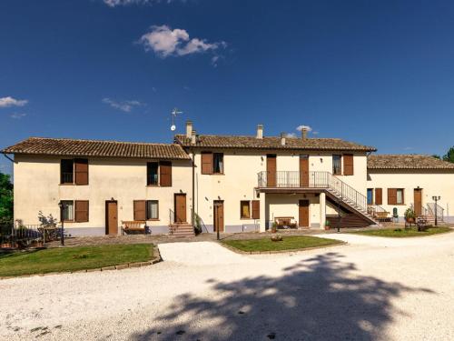 Splendid apartment in Sassoferrato with shared pool – Photos 2