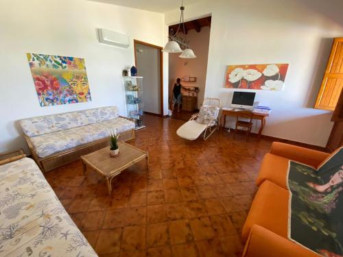 Posezení v ubytování La Casa sulla Spiaggia: Dimora Elma