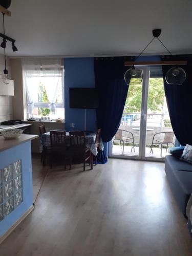 Fotografia z galérie ubytovania Apartament Blue Villa Nord z 2 rowerami v destinácii Jastrzębia Góra