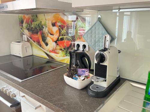 Dapur atau dapur kecil di Businesswohnungen Haag bei A7