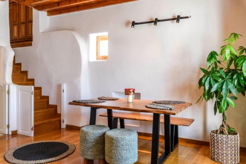 Floral Villa with marvelous view to Mykonos town