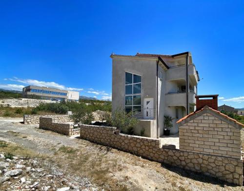 Apartment Maslenica 12636a – Photos 2