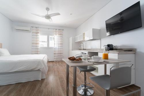 Posteľ alebo postele v izbe v ubytovaní Estudio 2 PAX by costablancarent