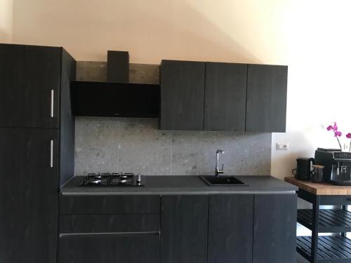 Zdjęcie z galerii obiektu Sotto La Vigna Charm Stay Adults only vacation Appartement Hayloft w mieście Montegrosso dʼAsti