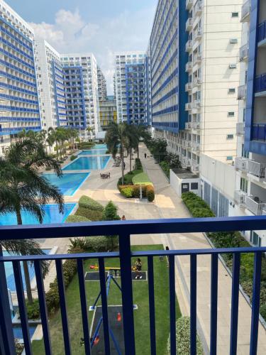 M Staycation at Sea Residences