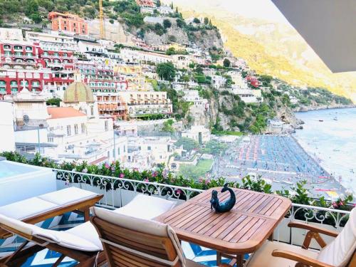 a view of the amalfi coast from a balcony at Villa Diamond Luxury Suite in Positano