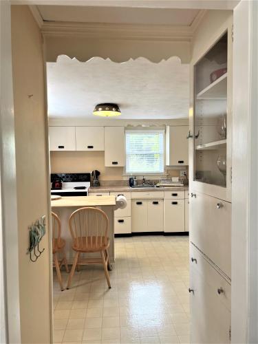 The Seagrove Cottage – Photos 4