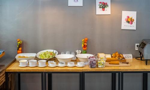 Mad på resortet eller i nærheden