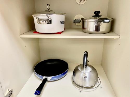 Dapur atau dapur kecil di ホテル天使館 久茂地 -Tenshi-Kan-