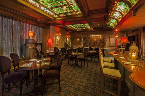 Restaurace v ubytování Greville Arms Hotel Mullingar