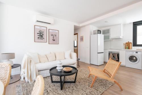 Malasaña 13, Nuevo apartamento 2 dormitorios, centro histórico, todos servicios, barrio tranquilo, MS