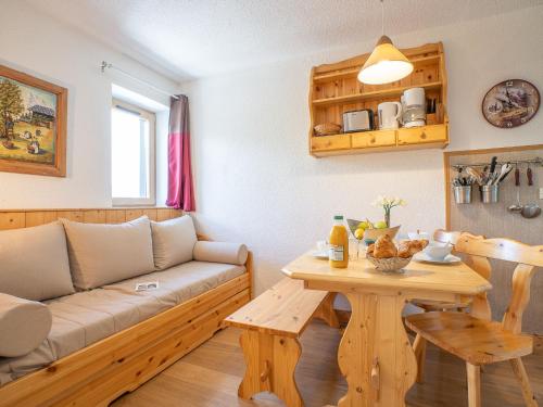 Apartment Arcelle 508 by Interhome