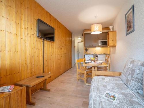 Apartment Arcelle 614 by Interhome