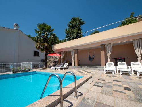 Apartment La Mer-1 by Interhome
