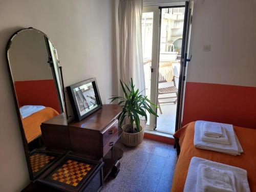 Charming apartment with balcony in the historic center