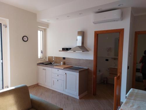 Kuchyňa alebo kuchynka v ubytovaní Il Poggio degli Antichi Sapori - Residence