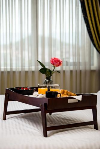 Eten bij of ergens in de buurt van het hotel

