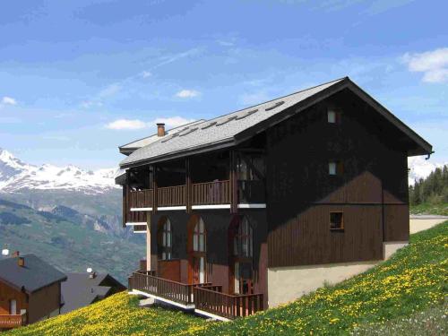Photo de la galerie de l'établissement Appartement 7 pers à Vallandry proche des pistes - FR-1-411-659, à Landry