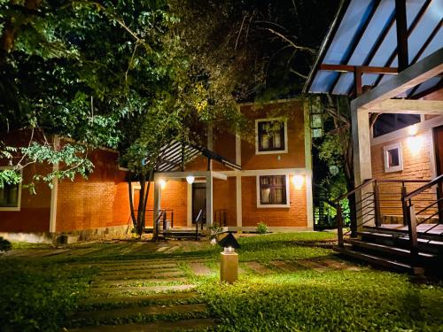 Gallery image of Eth Yahana Hotel in Kataragama
