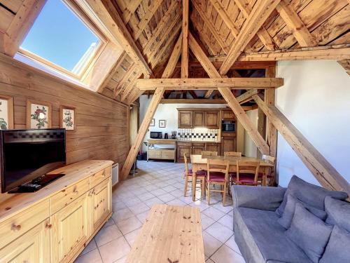 Chamonix: Appart. standing 6 pers, 3 ch, parking, centre-ville - FR-1-507-35