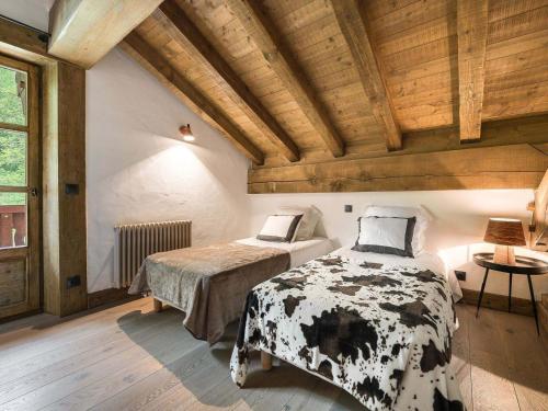 Chalet de luxe à Val-d'Isère avec accès direct aux pistes, 5 chambres, parking