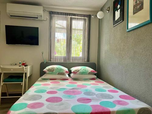 Villa Zen Trogir - Apartment Okrug, Heated pool, EV Type 2