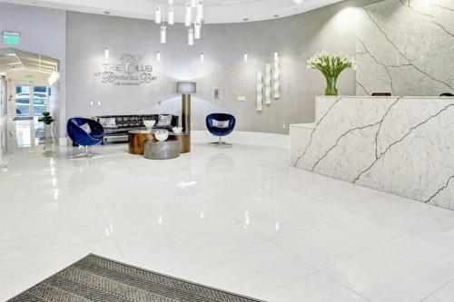 Condo in Brickell Business District photo 20
