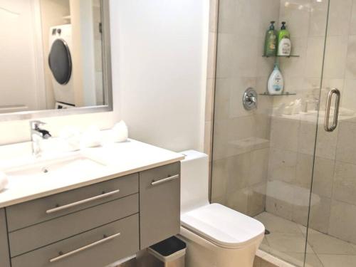 Condo in Brickell Business District photo 22