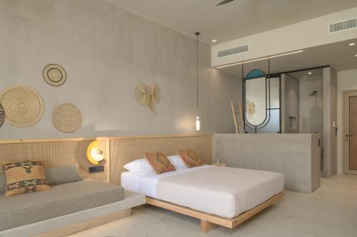 Katil atau katil-katil dalam bilik di NERĒA Boutique Hotel