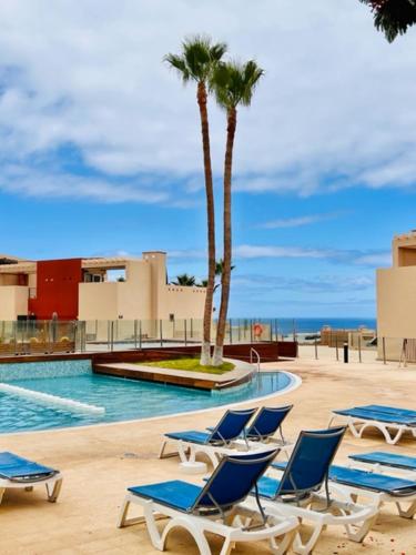 #SeaParaiso# Heated pool,Private parking,Fast WiFi