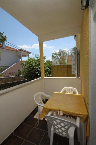 Apartment Starigrad 6623c