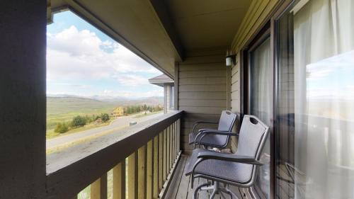 Lake Drive Loft – Photos 2