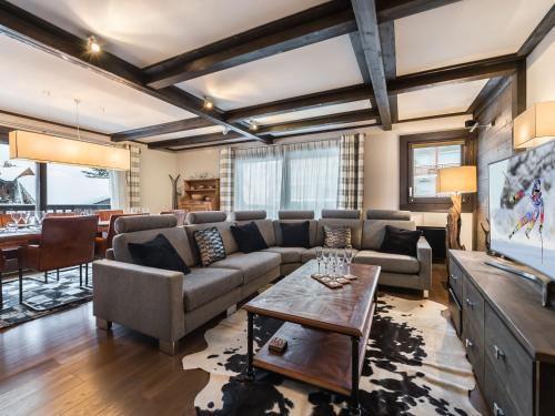 Luxueux appartement 4 chambres avec parking au centre de Courchevel 1650 - FR-1-563-64