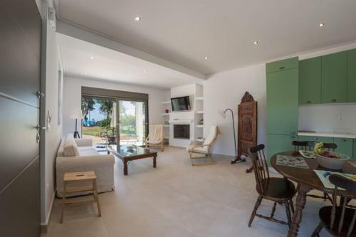 eucalyptus 2019 Beachfront apartments