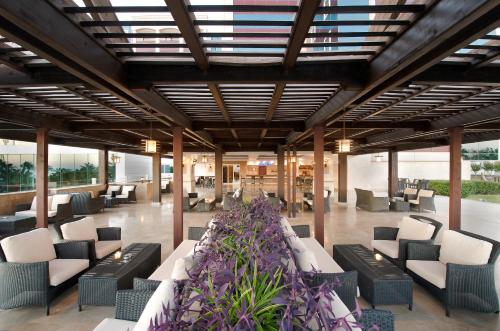 Ruang duduk di Sentido Kamelya Selin Luxury Resort & SPA