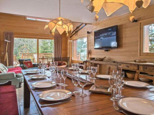Chalet spacieux près des pistes avec terrasse sud