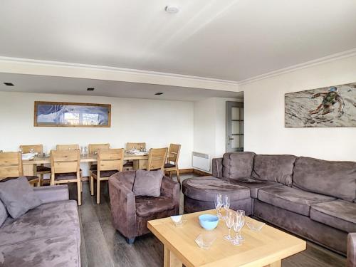 Appartement 5 pièces pour 10 pers · Proche pistes · Balcon · Sauna & Hammam - FR-1-344-135