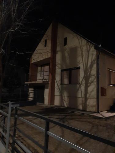 Farkas Szálló 4161 Báránd, 5 Vörösmarty Mihály út kép - 3