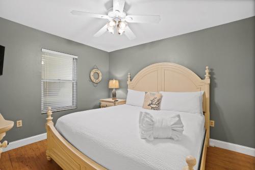 Pelican Beach Resort by Panhandle Getaways photo 64