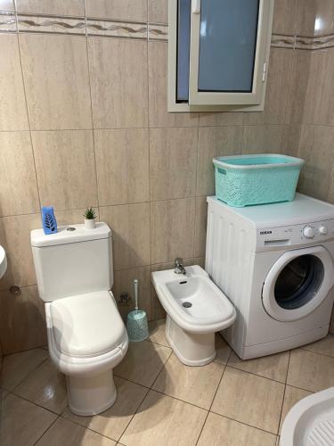 حمام في Adriatic City Center Vlora