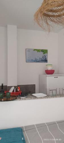 a kitchen with a counter top with a counter top at Appartement num3 Carthage byrsa in Douar ech Chott