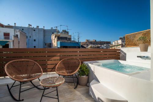 Private Jacuzzi & Acropolis View - The Athenian Loft