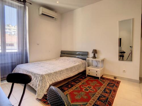 Studio Carré d'Or. 2 mins from the Croisette. 143