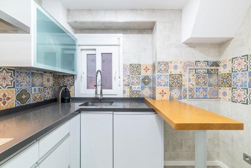 Kuchyňa alebo kuchynka v ubytovaní Moderno apartamento Centro Granada