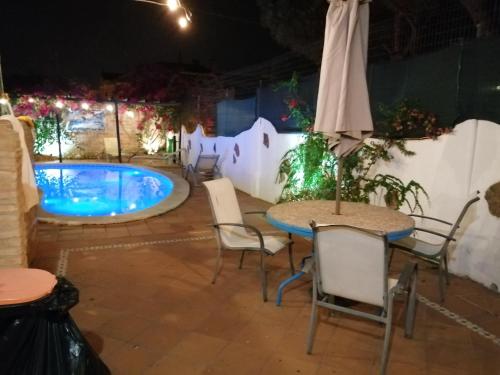 Fotografie z fotogalerie ubytování Casa Marquesa con chimenea y barbacoa v destinaci Punta Umbría