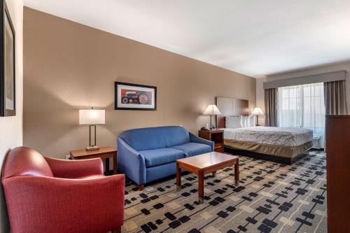Χώρος καθιστικού στο Best Western Plus Big Lake Inn