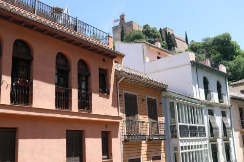 Precioso apartamento en Cuesta Gomérez -Puerta de las Granadas- con balcón a la Alhambra