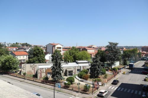 The surrounding neighborhood or a neighborhood close to Az apartmant